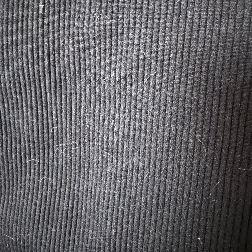 Urban Outfitters BDG Lettuce Edged Ribbed Crop Top Long Sleeve Size Small - Picture 8 of 8